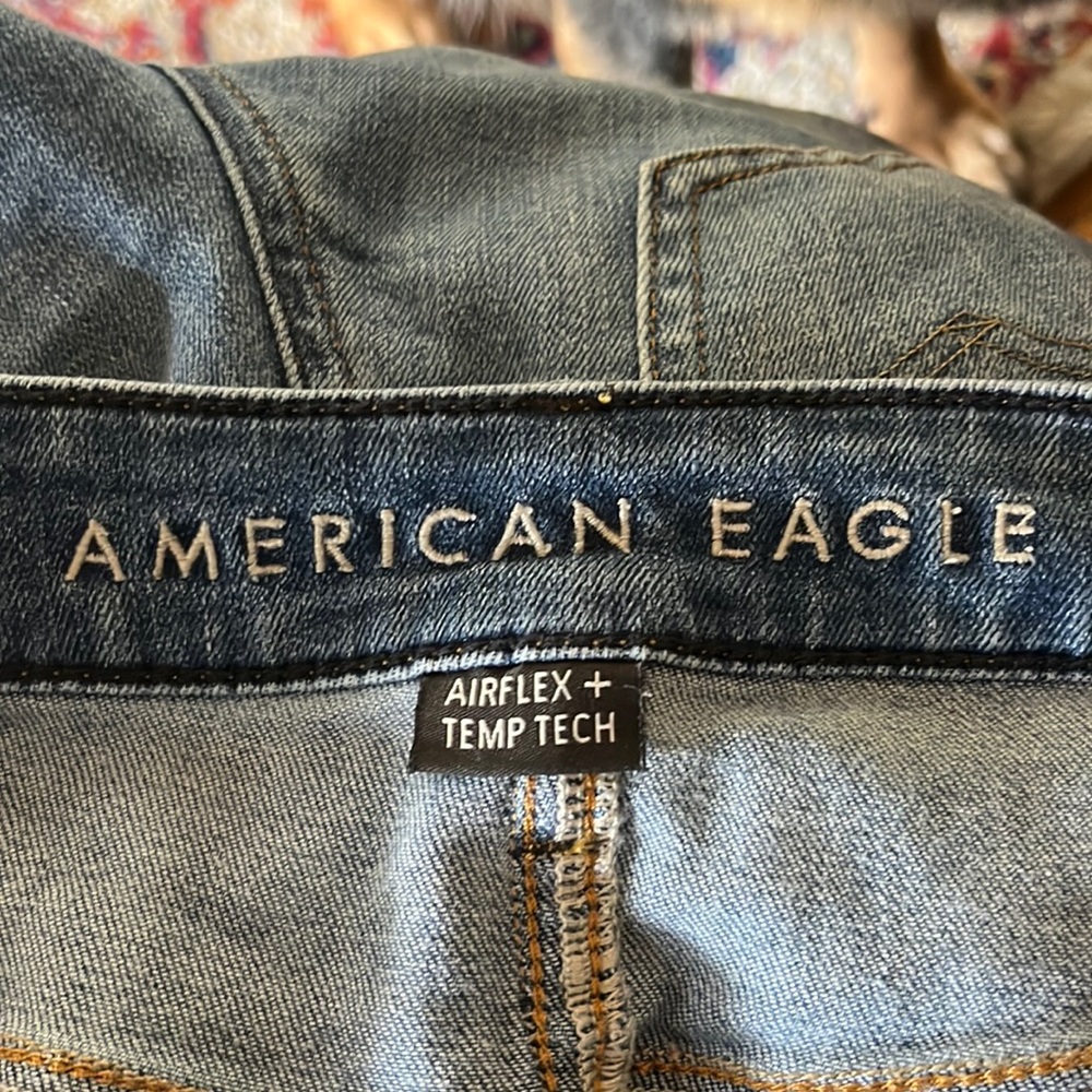 Men’s American Eagle AirFlex athletic fit jeans